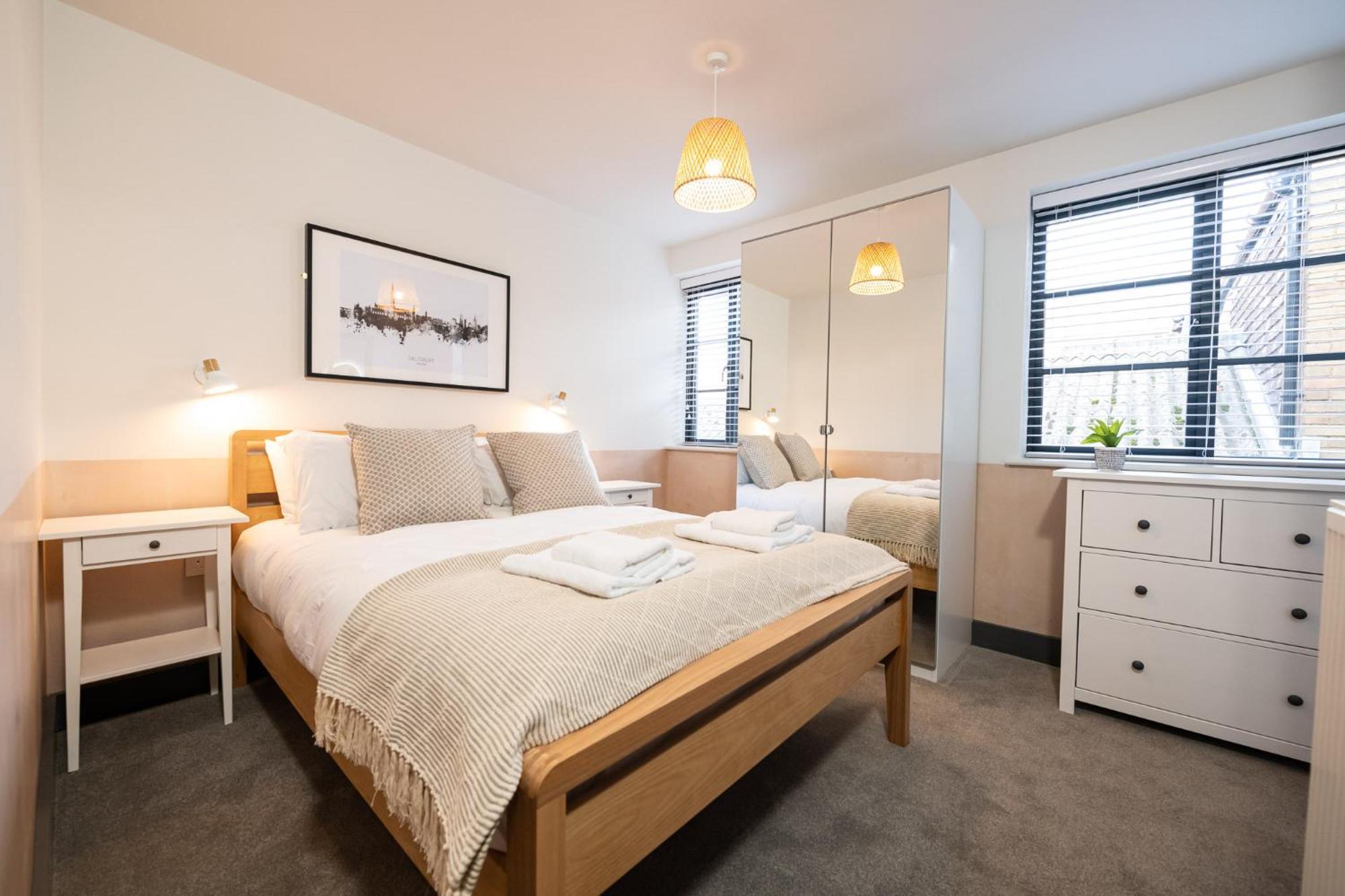 2 Castle Mews Apartment Солсбъри Екстериор снимка